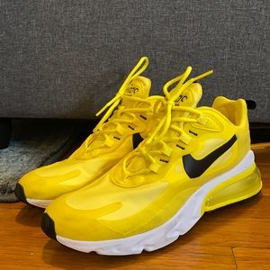 Nike Women’s Air Max 270 React
